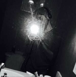 Meet your Posher, Devin